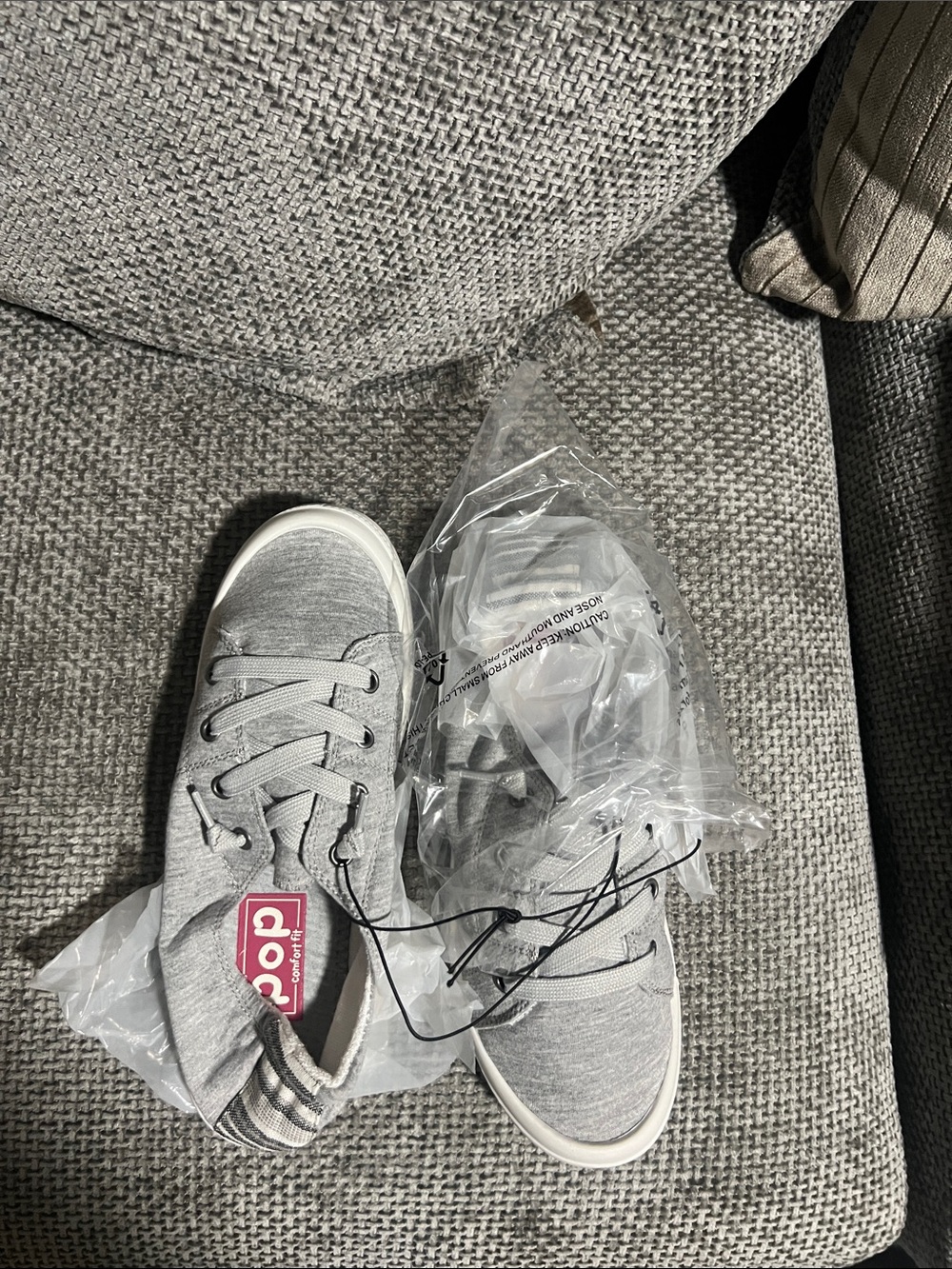 pop Gray Canvas Casual Sneakers